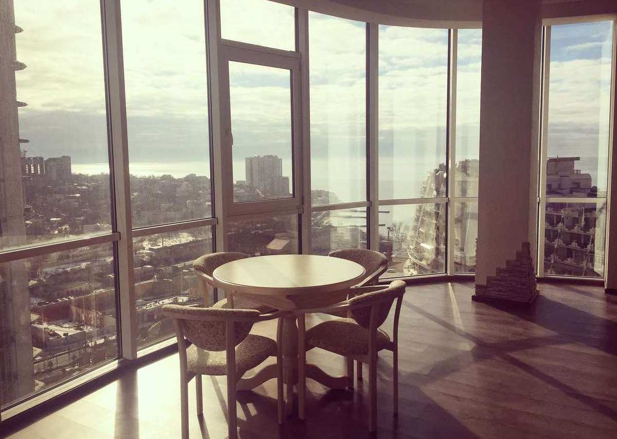 трешка в одессе