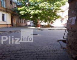 Продаёться 4-комнатную квартиру